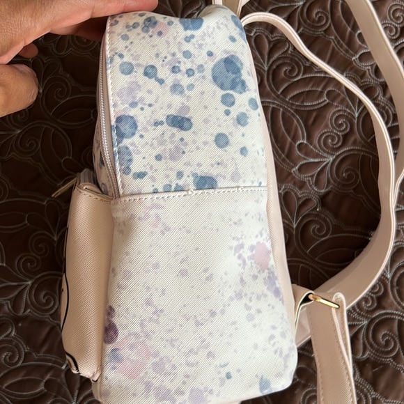 Disney backpack - Picture 3 of 5